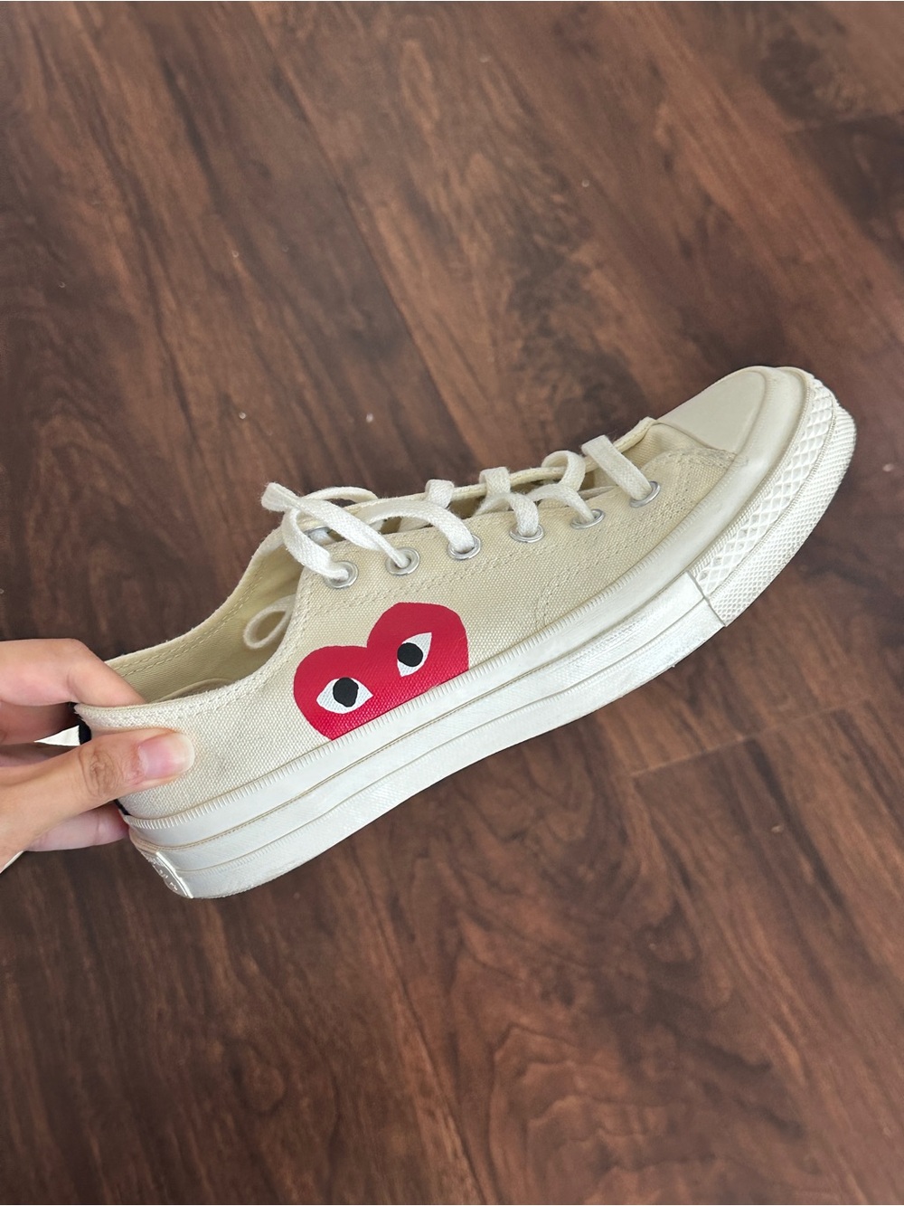 Converse x CDG Cream Low-Top Sneakers - Picture 2 of 5